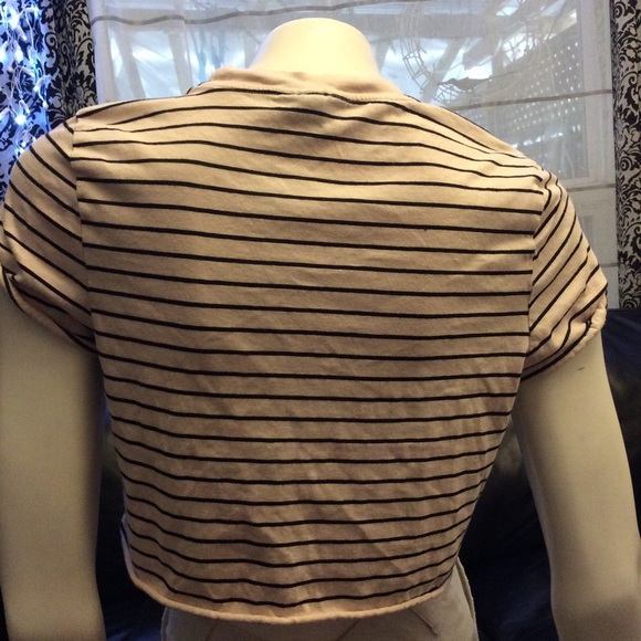 Topshop short sleeve crop top with stripes - Picture 2 of 7